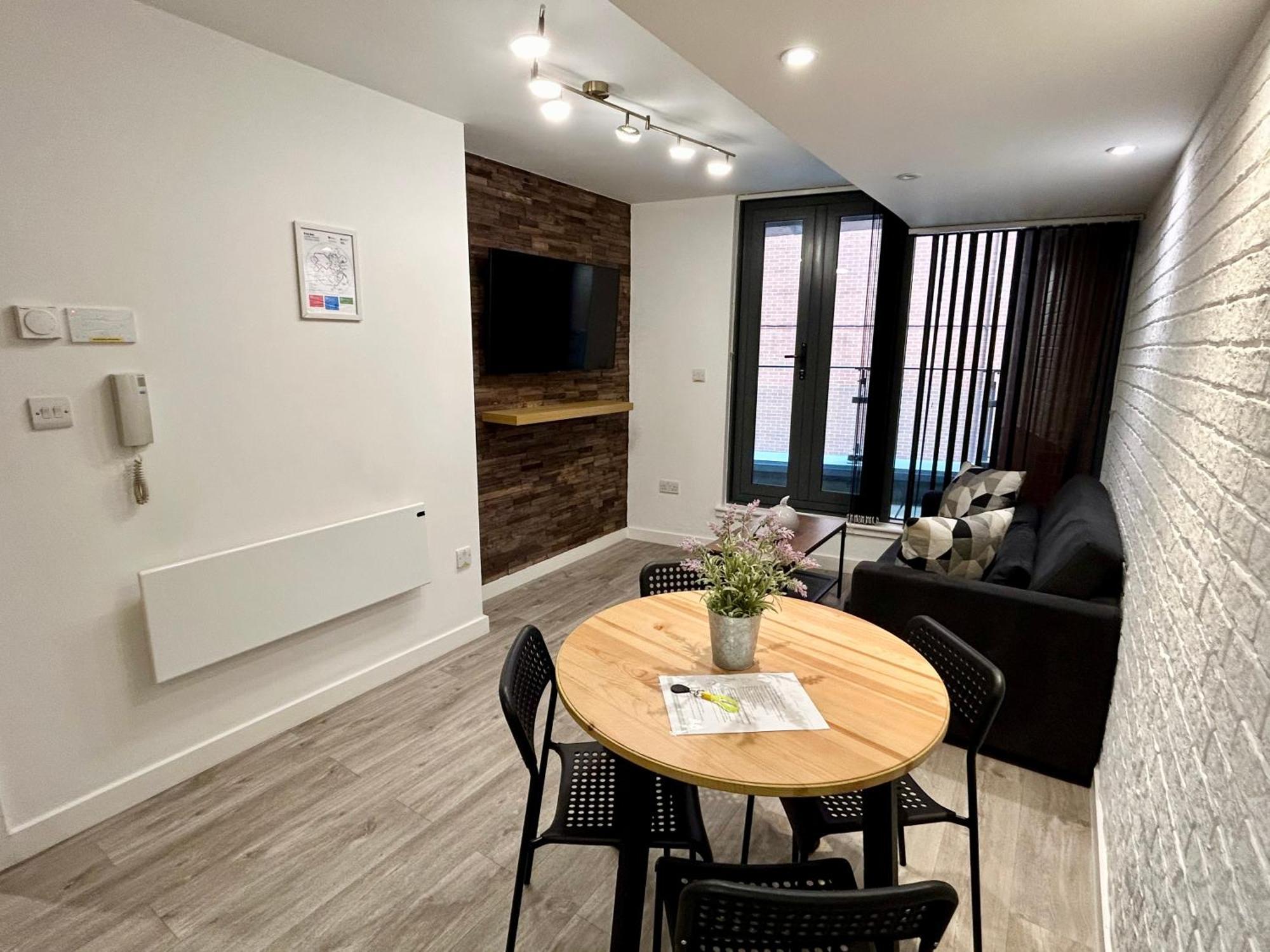 One Bed Apartment - City Centre マンチェスター エクステリア 写真